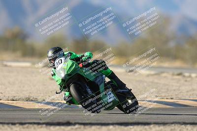 media/Dec-07-2025-CVMA (Sun) [[3e7d2de5dc]]/Race 12- Formula 40 MW and LW/